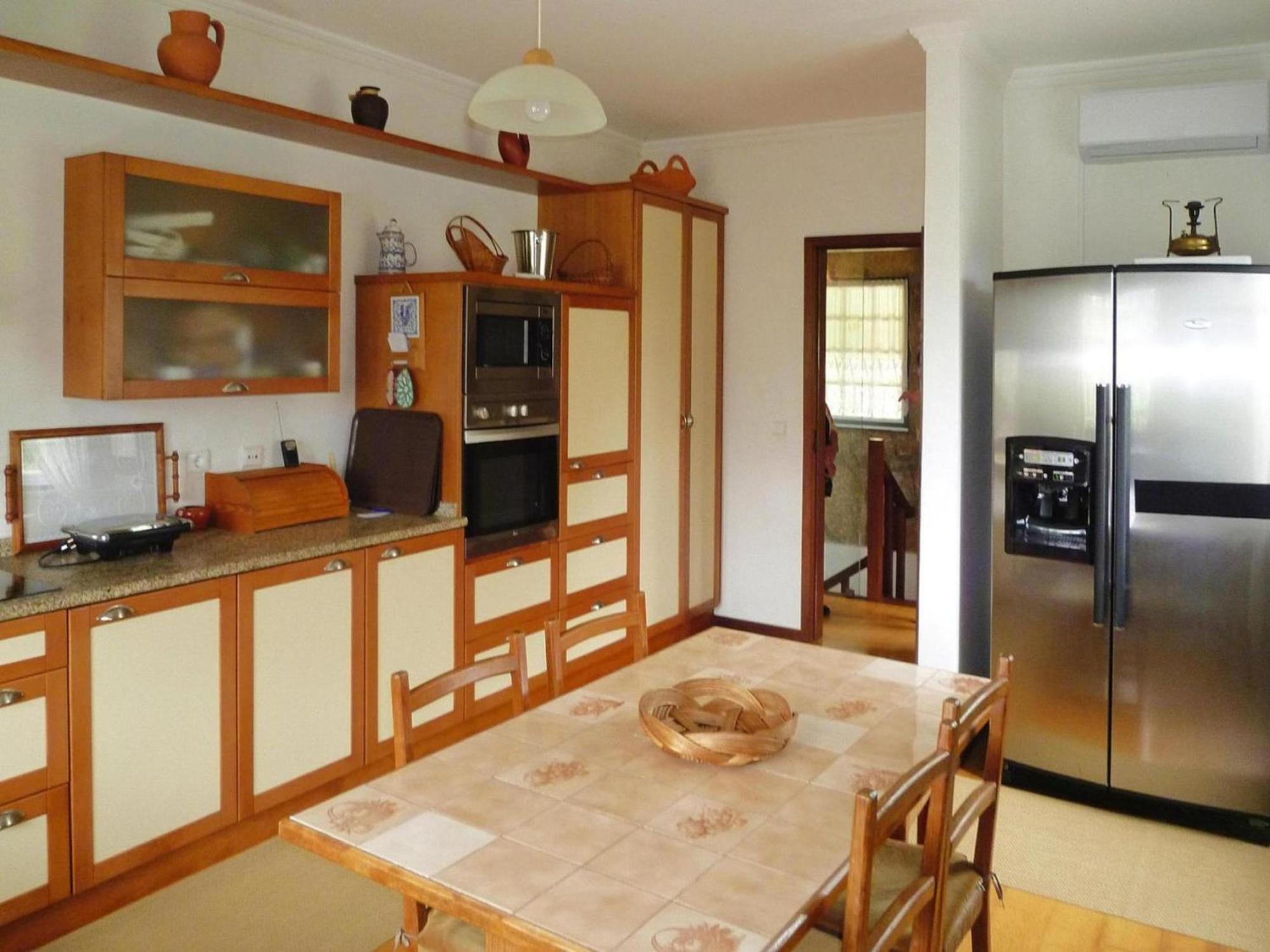 Holiday Home, Luzim Bagian luar foto